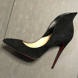 Black Suede ‘Mea Culpa’ Christian Louboutin pumps.